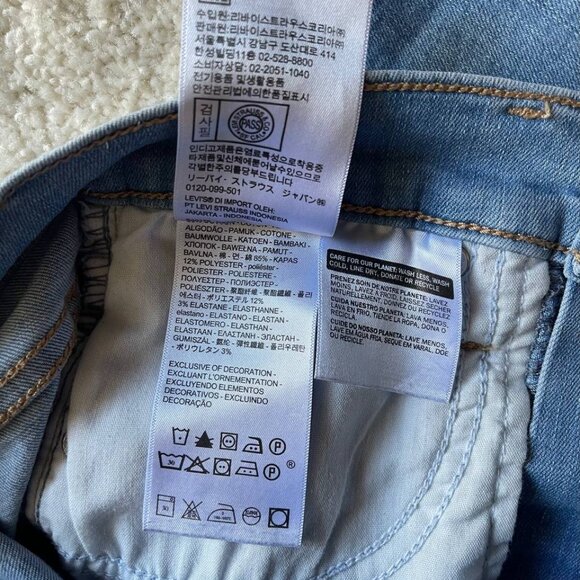 Levi's Mile High Super Skinny Distressed Women Jeans Size 26/30 - Picture 8 of 12